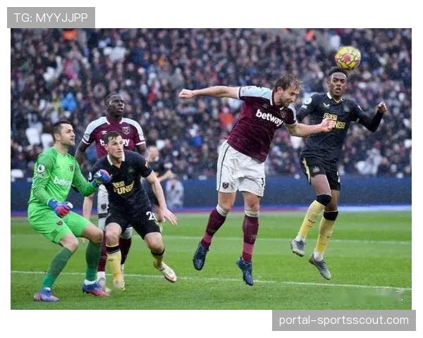 恩里克确认巴尔科拉与法比安·鲁伊斯伤缺，巴黎阵容深度面临考验